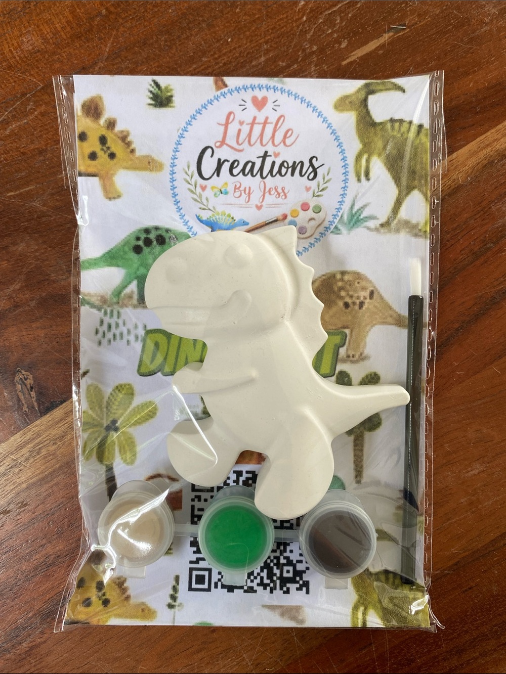 Paint-Your-Own Dino 🦖